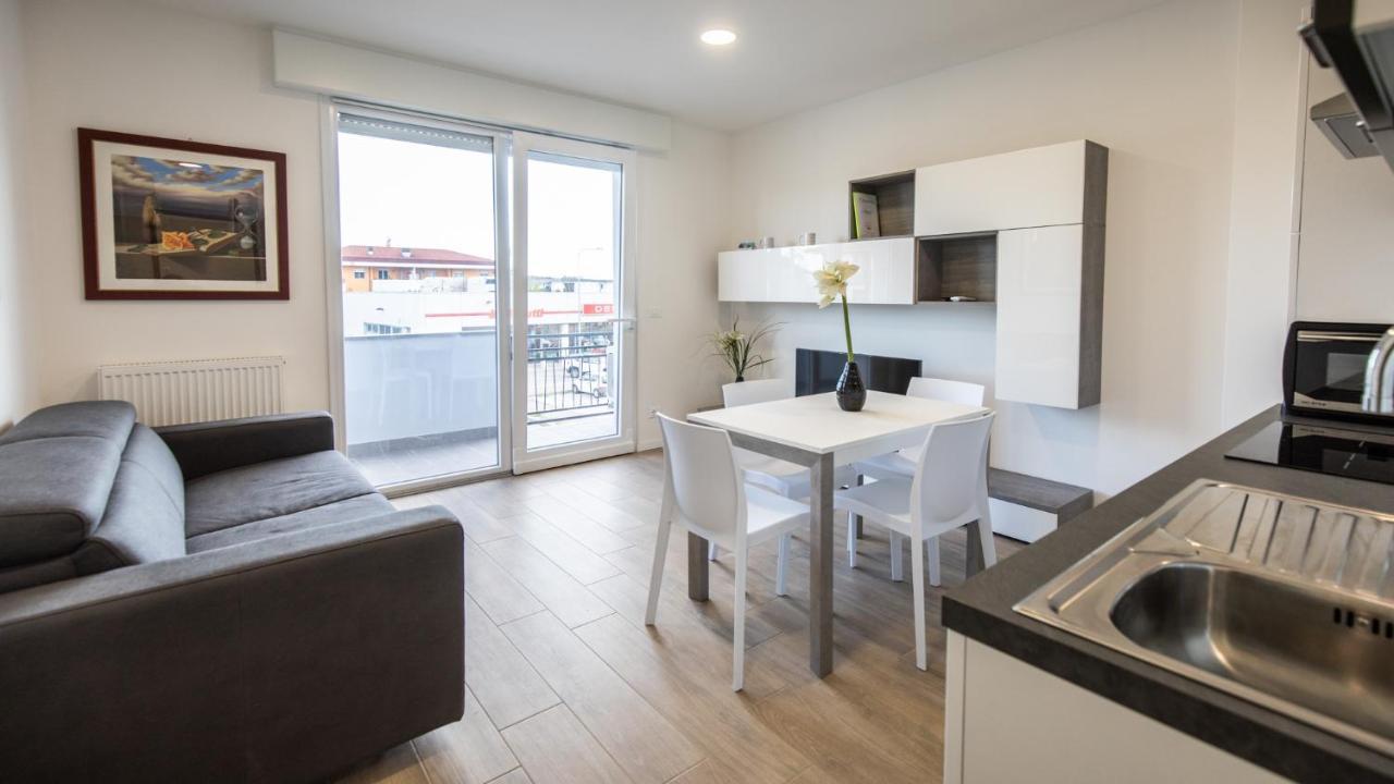 Italianway - Vat 52 Apartment Udine Luaran gambar