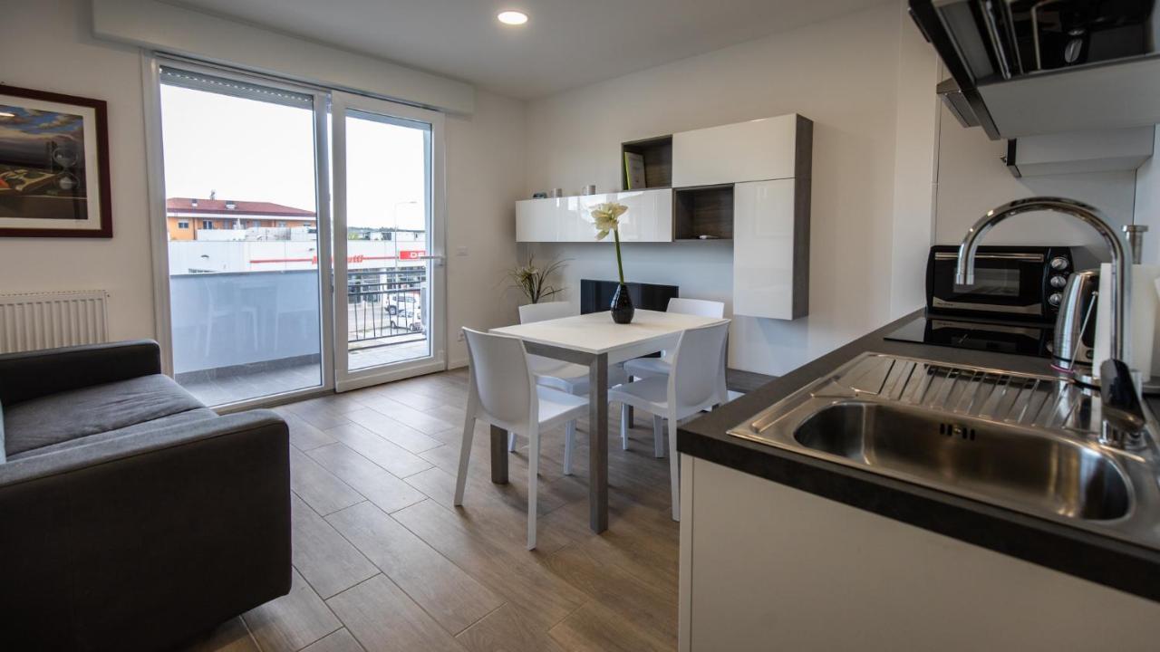 Italianway - Vat 52 Apartment Udine Luaran gambar